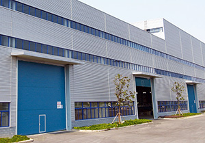 紫云工业园区-提升工业门